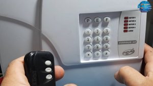 Leia mais sobre o artigo Aprenda a cadastrar controles na alarme Codigus 4D!